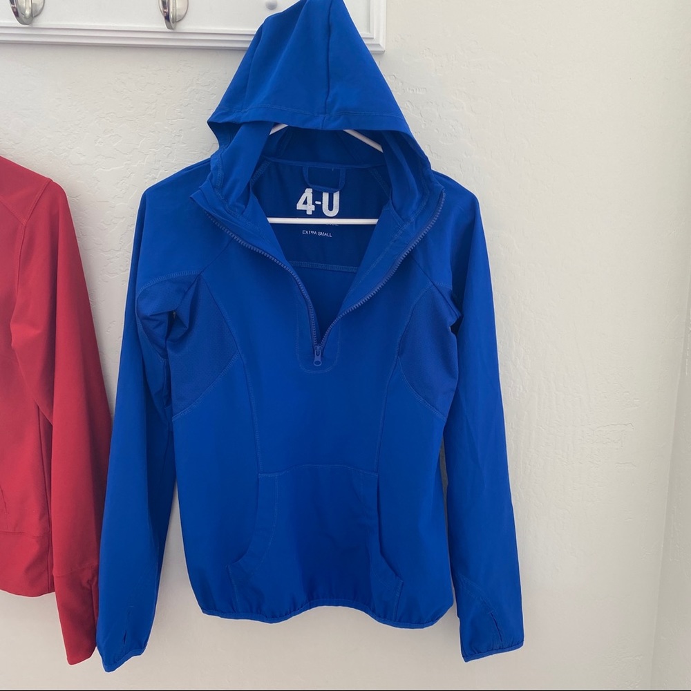 2 pack! XS Red & Blue- Lucy & 4-U Athletic zip ups - Picture 8 of 8